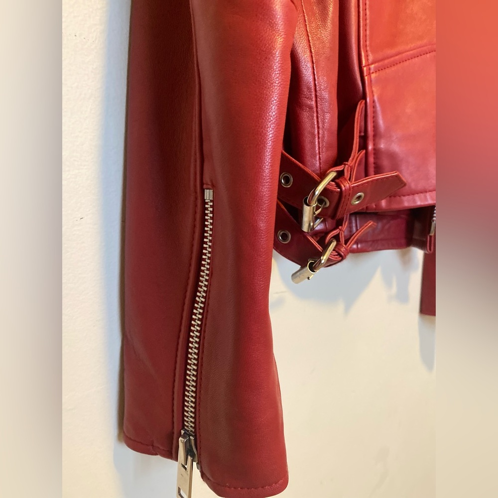 Red Leather Jacket 🌶️🌹
